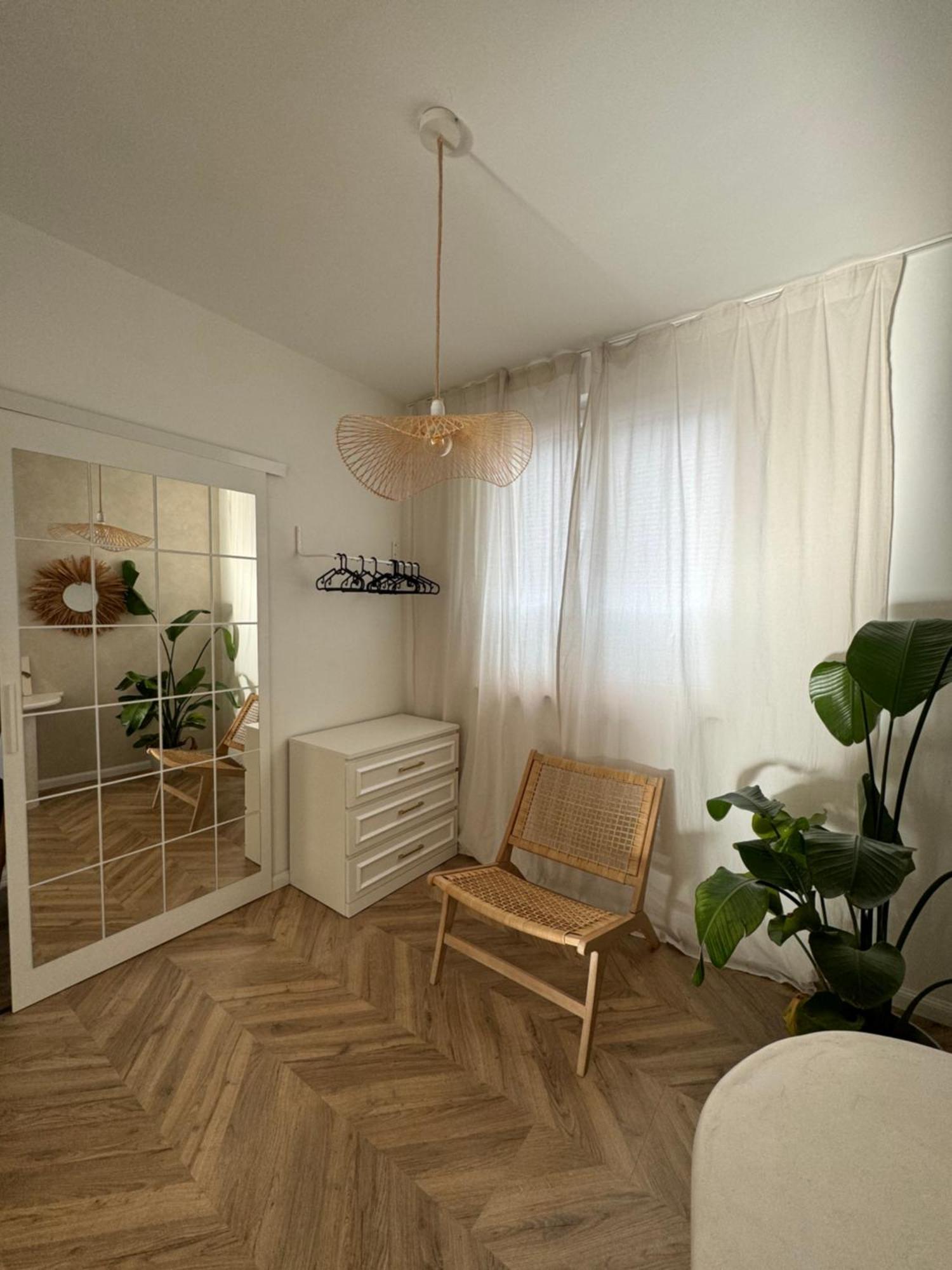 דירות מאלמדי La Casa Avenida מראה חיצוני תמונה